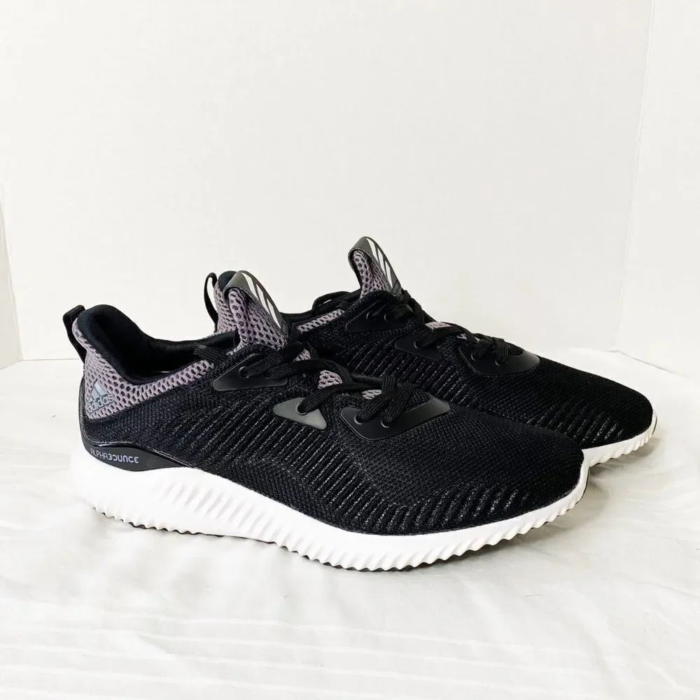 Adidas Alphaboost Sz 7 Like New!!